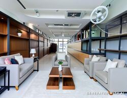 Jalan Besar Plaza (D8), Retail #555309441